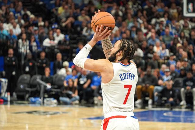 开云体育官网-Shams：自由球员前锋阿米尔-科菲一年合同加盟雄鹿！