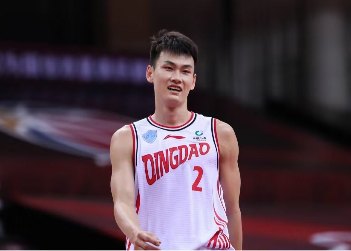 开云-媒体人：王睿泽因全运会体测缺席CBA夏联，杨金蒙转型教练