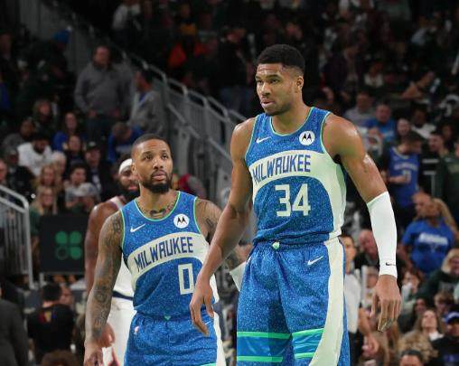 开云-最强版本的雄鹿？双巨头爆发 字母哥找回MVP状态